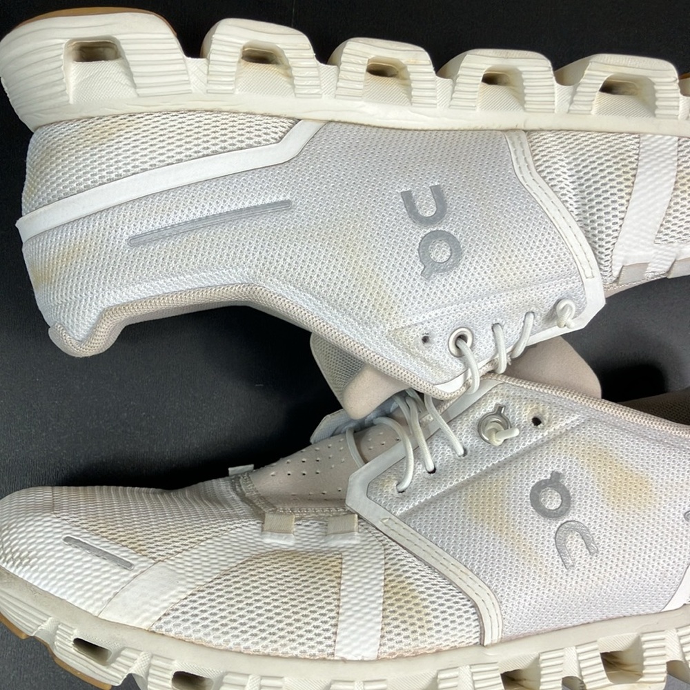 On Cloud Running 5 Pearl White Athletic Sneaker Shoes Women’s size 10.5 - Picture 10 of 14